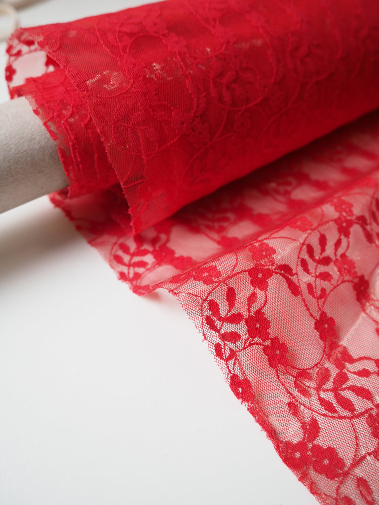 Ruby Laminated Trailing Flower Lace
