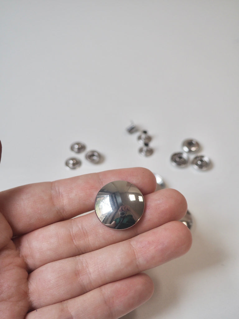 Silver Press Studs 23mm/36L