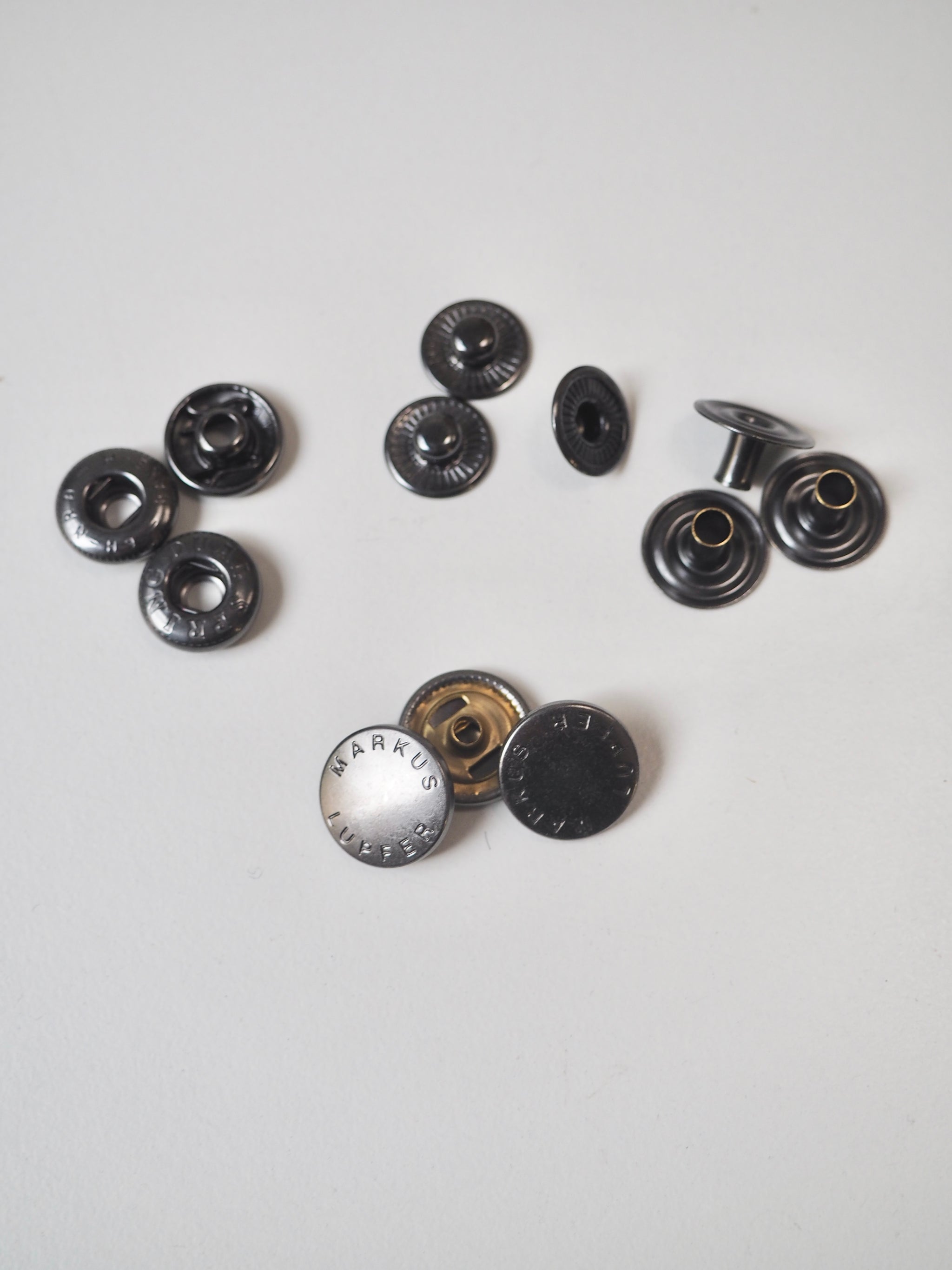 Gunmetal Branded Press Studs 15mm/24L – The New Craft House