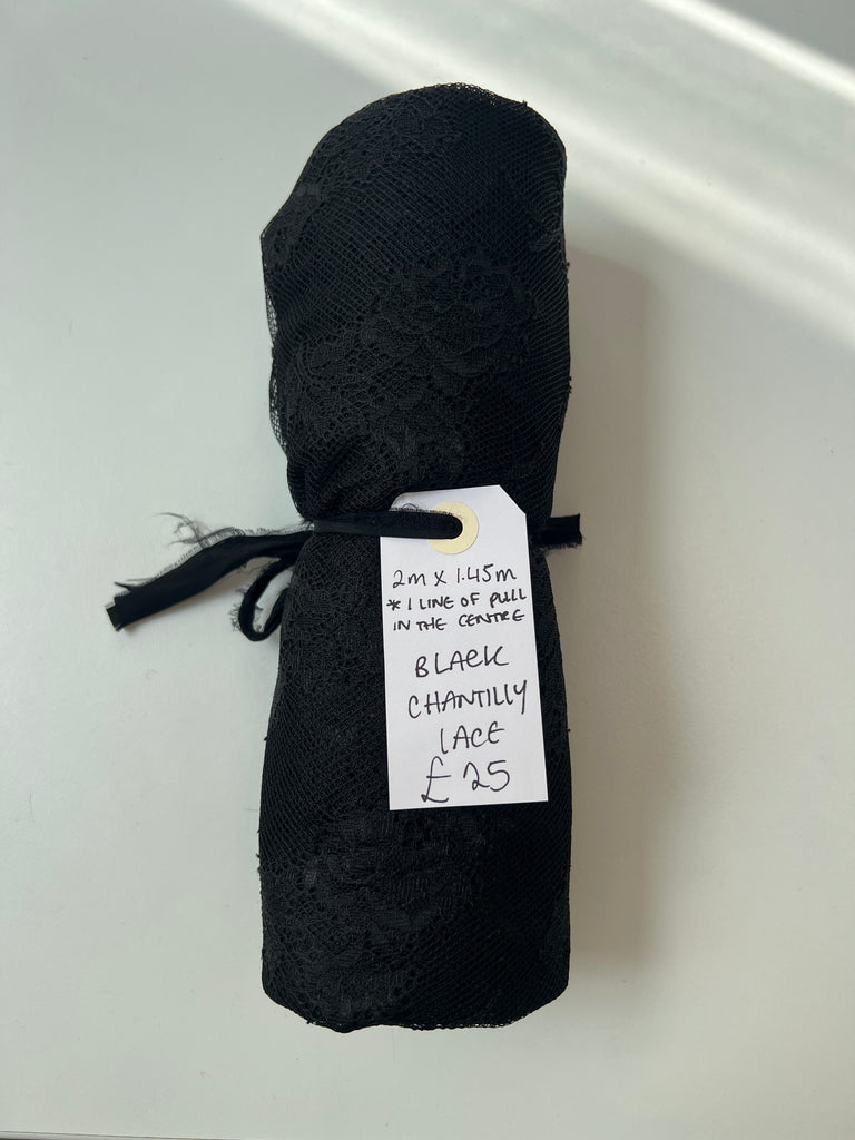 Black Chantilly Lace Remnant