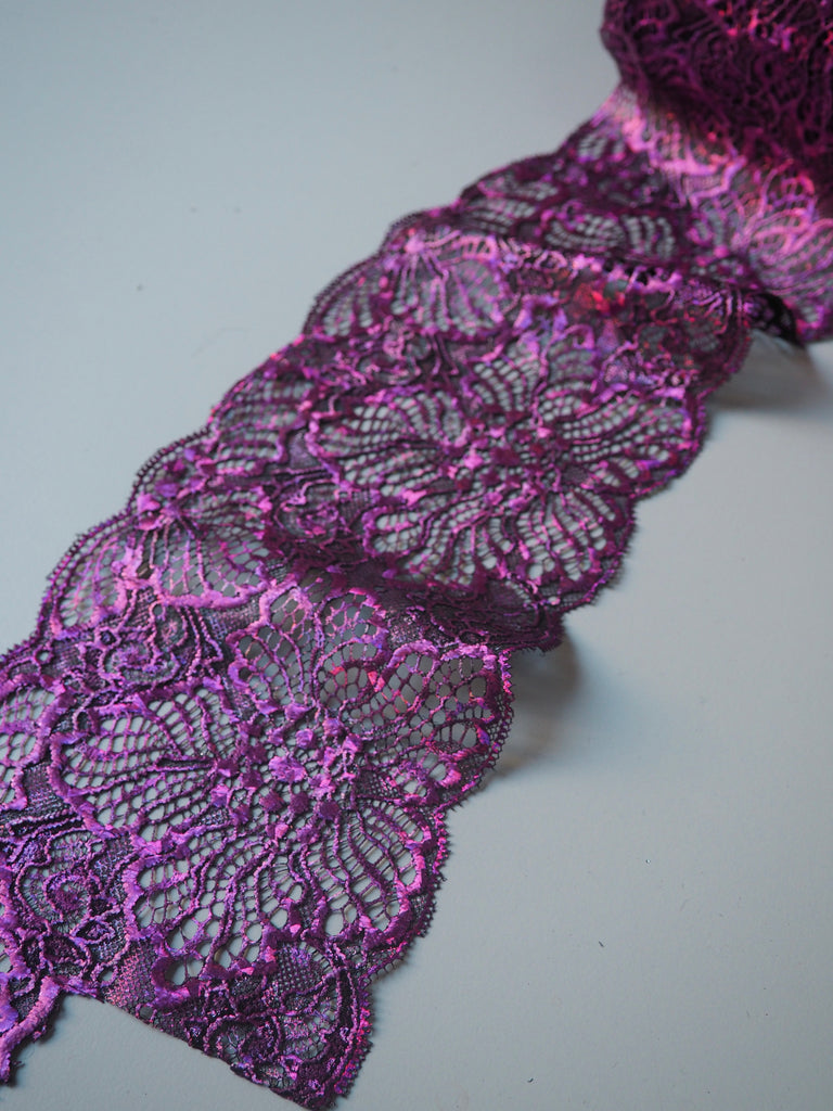 Single-Scalloped Floral Fine Corded Lace Trim Strip - Black
