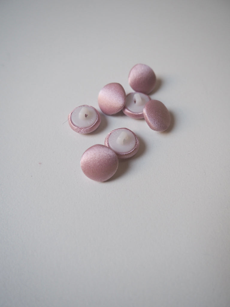 Pink Satin Covered Buttons 13mm/20L