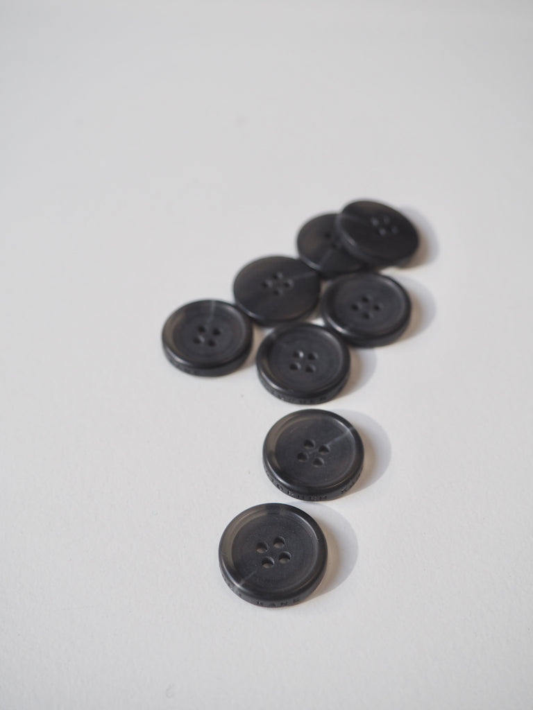 Branded Black Faux Horn Buttons 15mm/24L