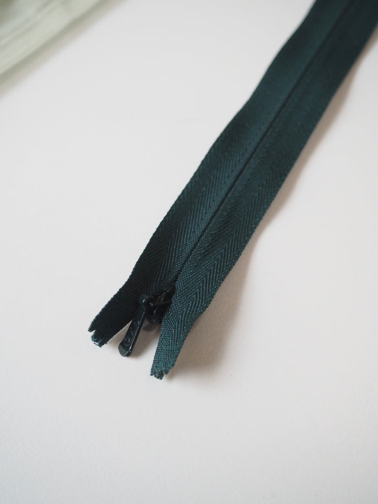 YKK 60cm/23inch Invisible Zips