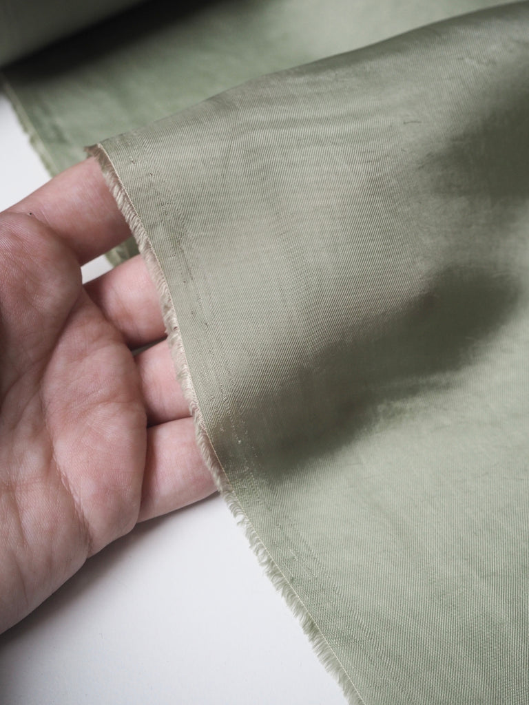 Pale Pistachio Viscose Twill Lining