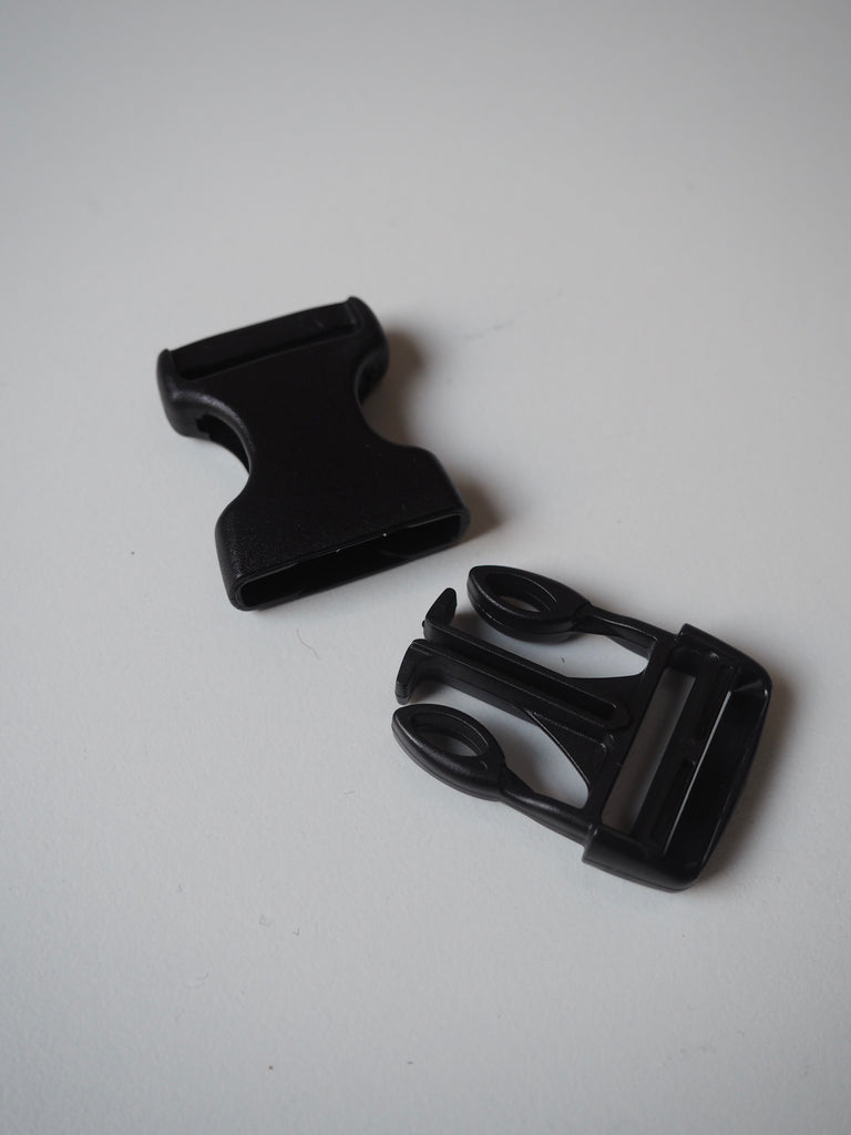 Black Rounded Side Release Buckle 25mm