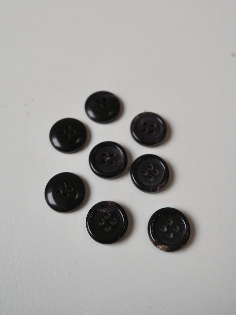Dark Brown Faux-Horn Buttons 13mm/20L