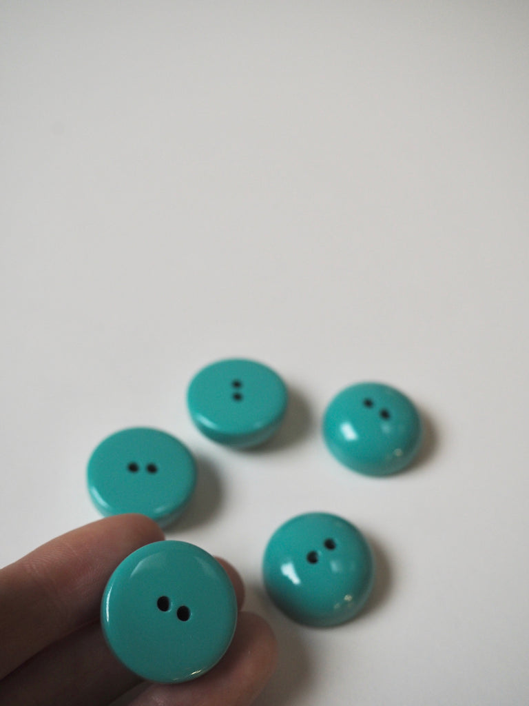 Bright Teal Dome Buttons 23mm/36L