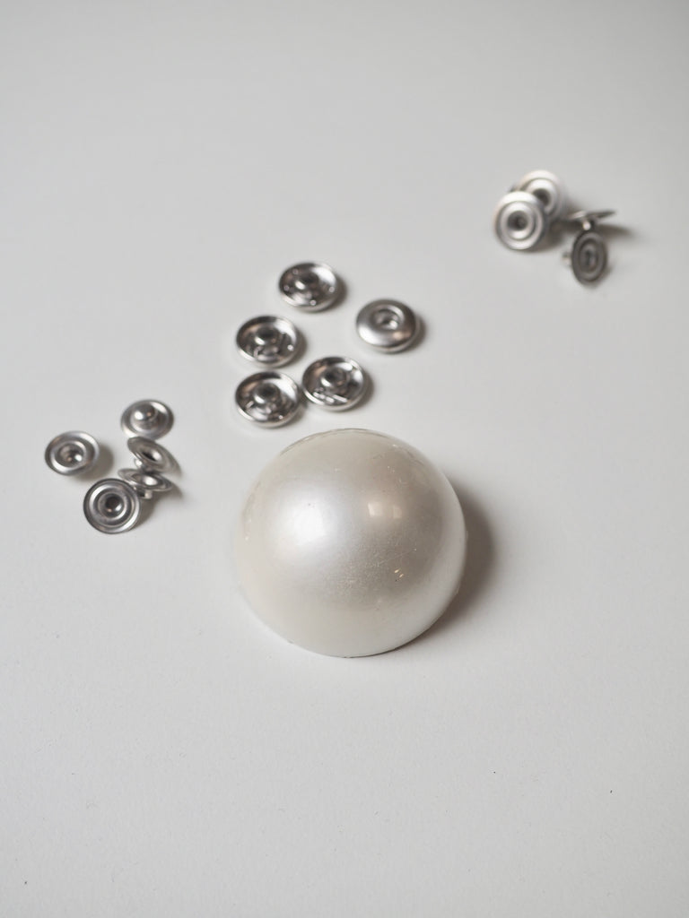 Pearl Dome Press Studs