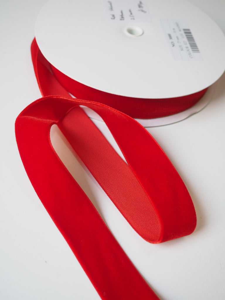 Le Claudel Red Velvet Ribbon 25mm