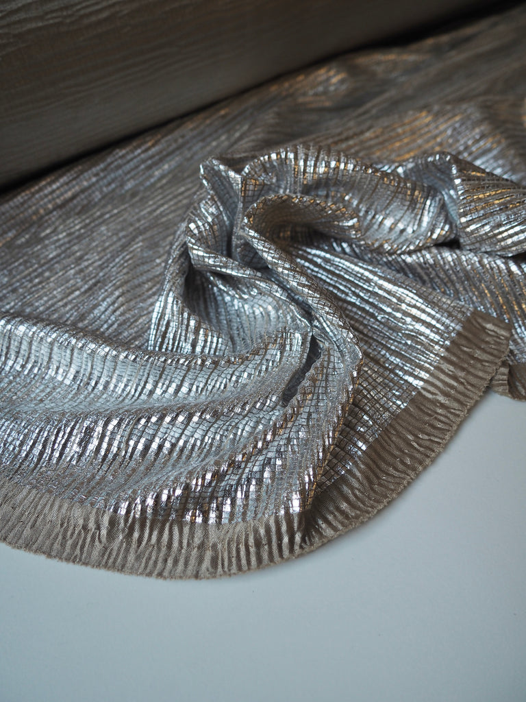 Metallic Plissé Jersey