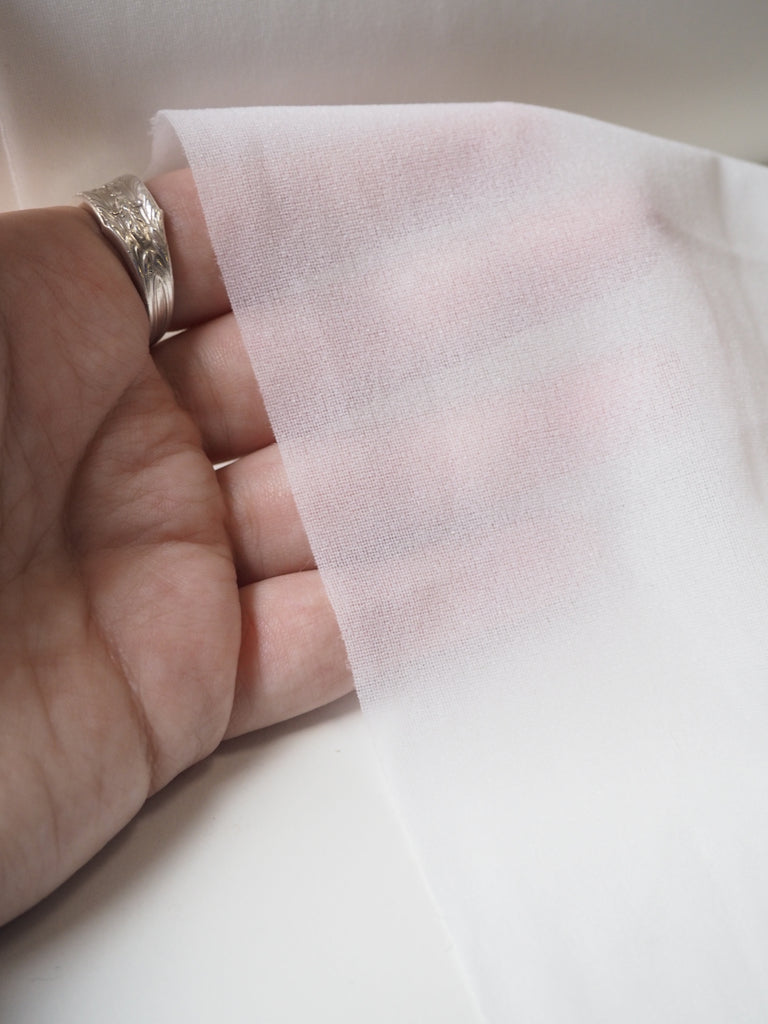 White Lightweight Stretch Fusible Interfacing