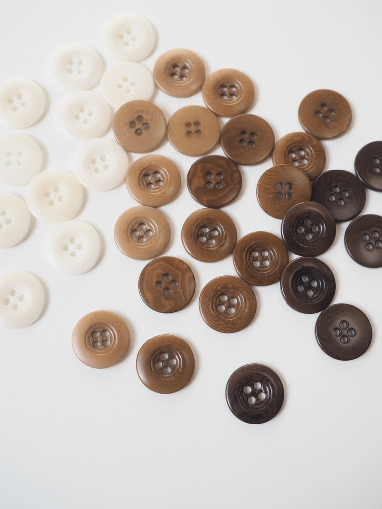 FOLK Target Corozo Buttons 15mm/24L