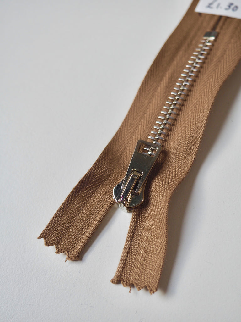 Riri 8cm/3.5inch Tan Metal Teeth Zip