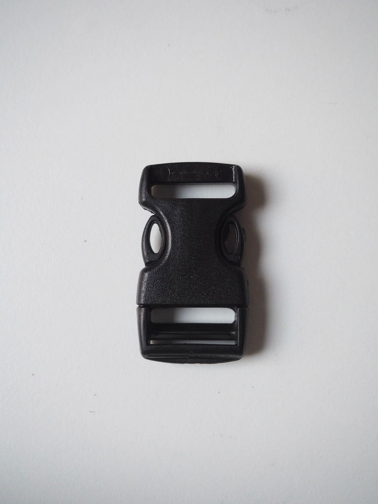 Black Squared Side Release Buckle 18mm