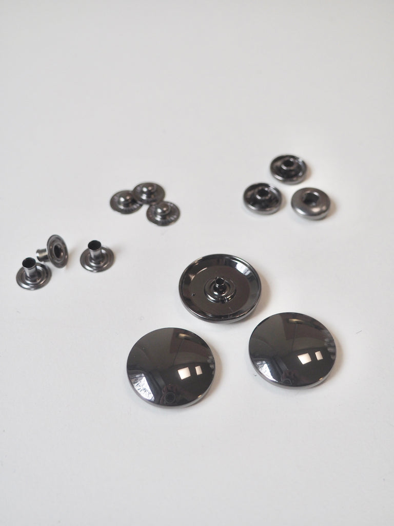 Gunmetal Press Studs 23mm/36L