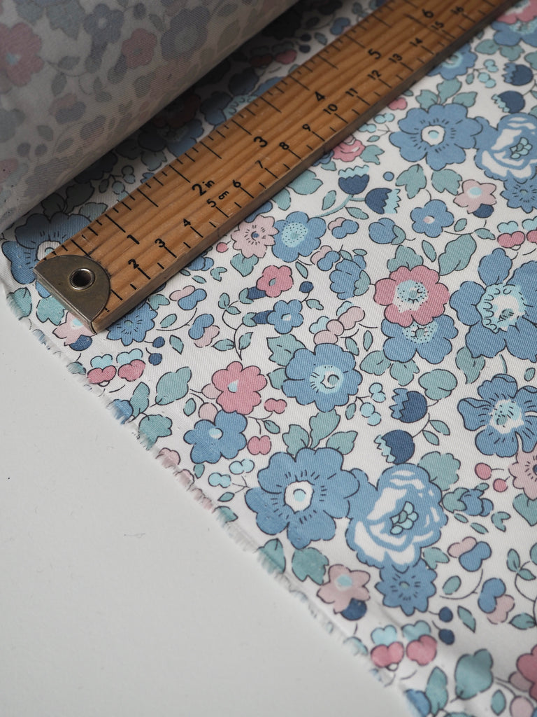 Liberty Blue Betsy Cotton Twill