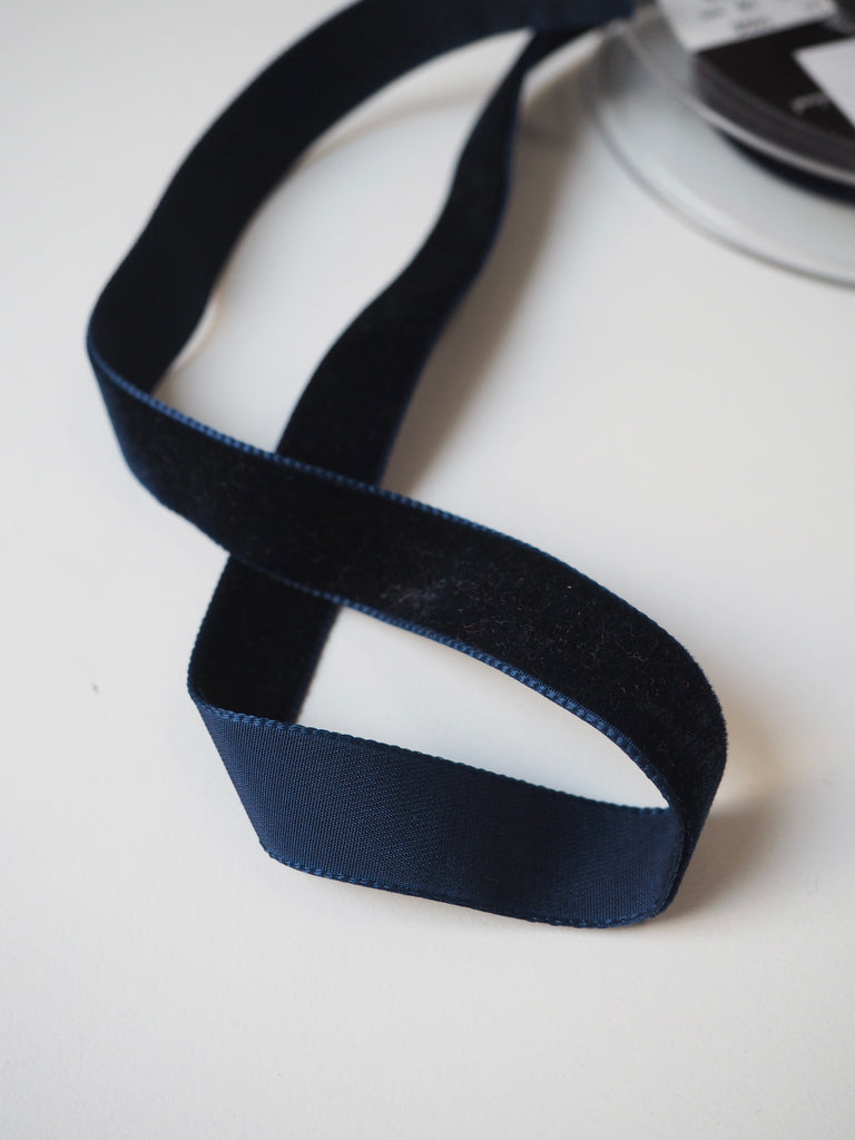 Berisfords Midnight Velvet Ribbon 16mm