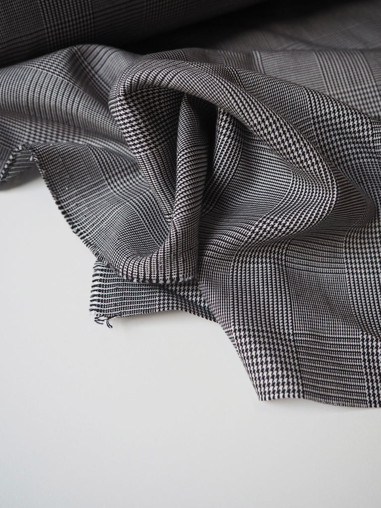 Monochrome Cotton/Viscose Check