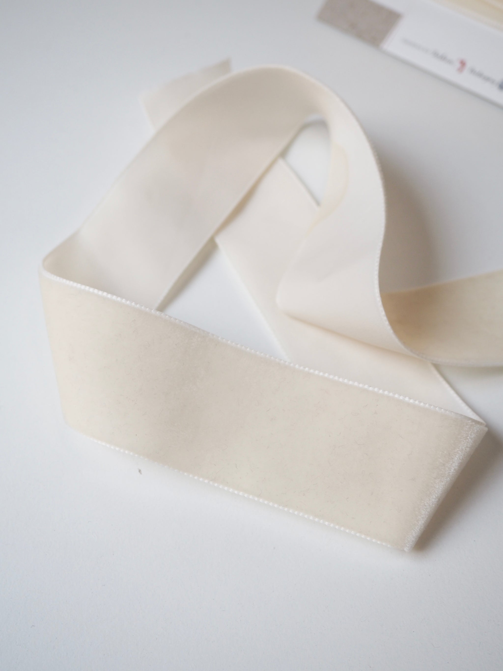 Berisfords Velvet Ribbon, Moss, 102 X 36 X 102 Cm