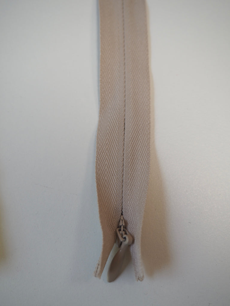 YKK 23cm/9inch Invisible Zips