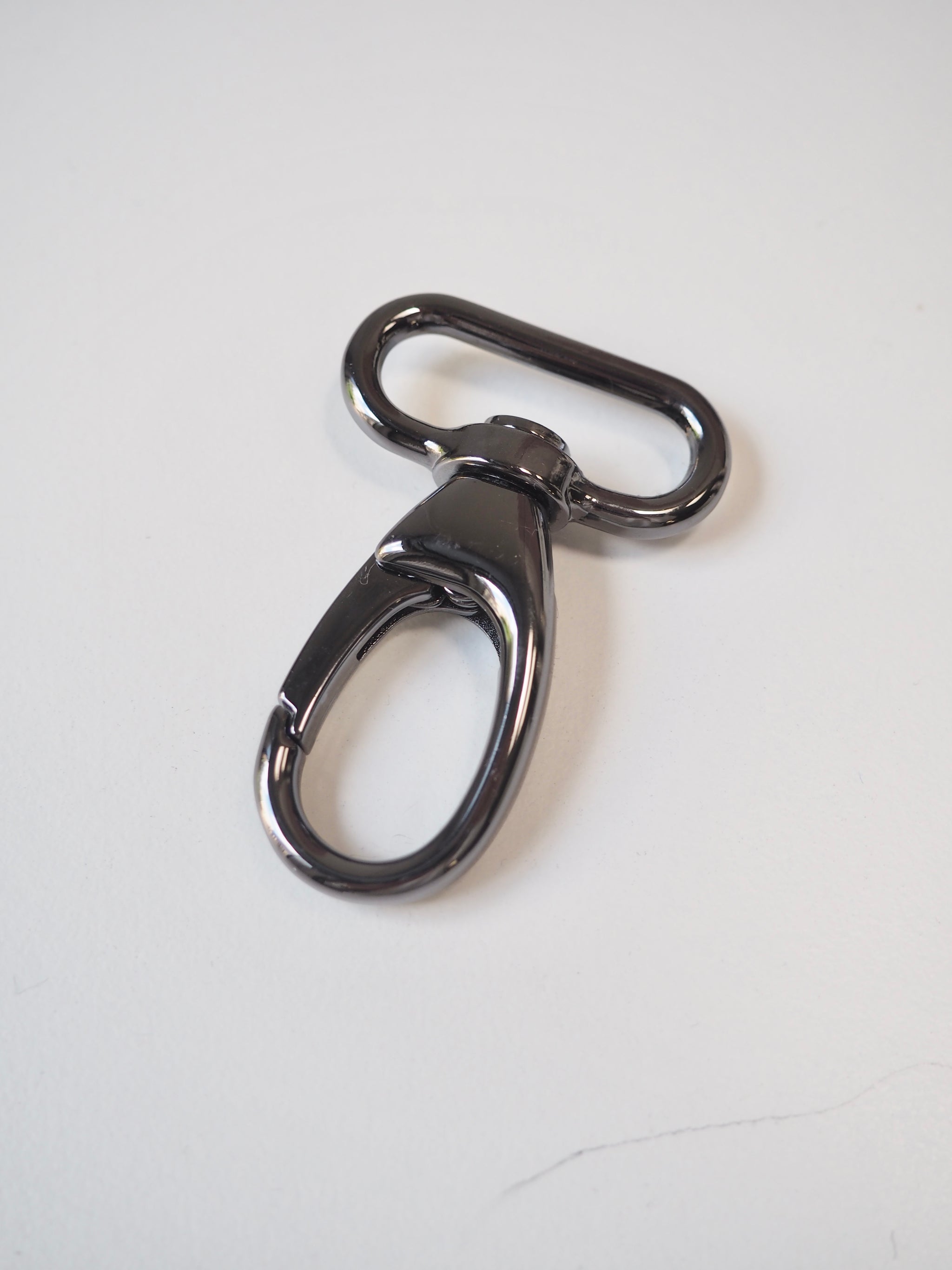 Gunmetal Swivel Lobster Clasp 60mm – The New Craft House