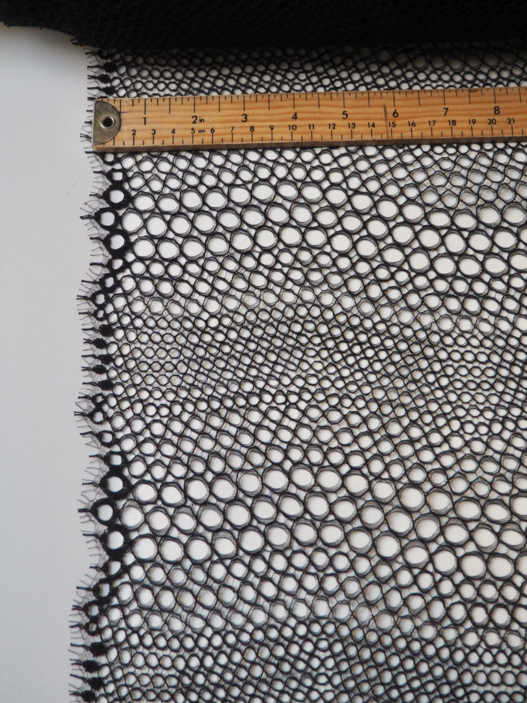 Black Bubble Corded Scallop Lace