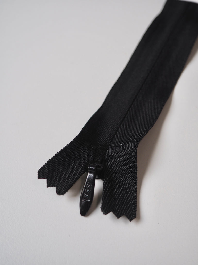 YKK 15cm/6inch Wide Black Invisible Zip