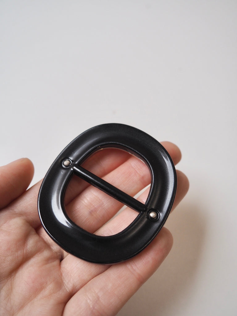 Black + Silver Plastic Slider 3cm