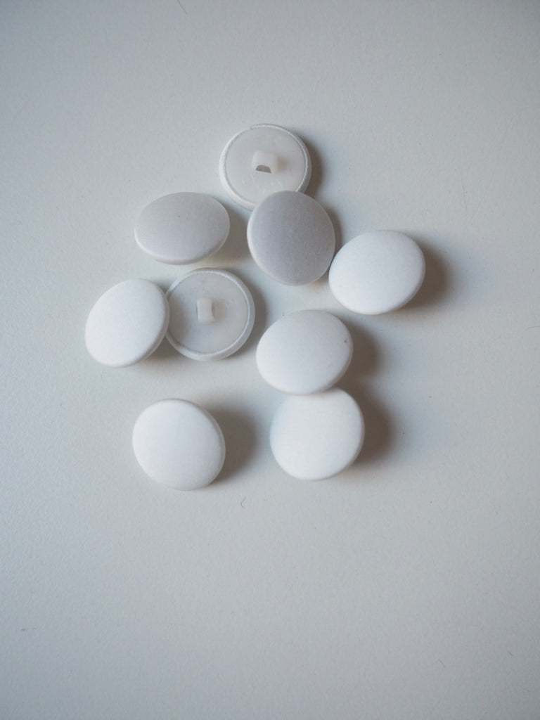 White Satin Covered Buttons 20mm/30L