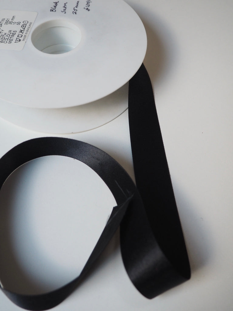 Black Double Faced Satin Ribbon 25mm