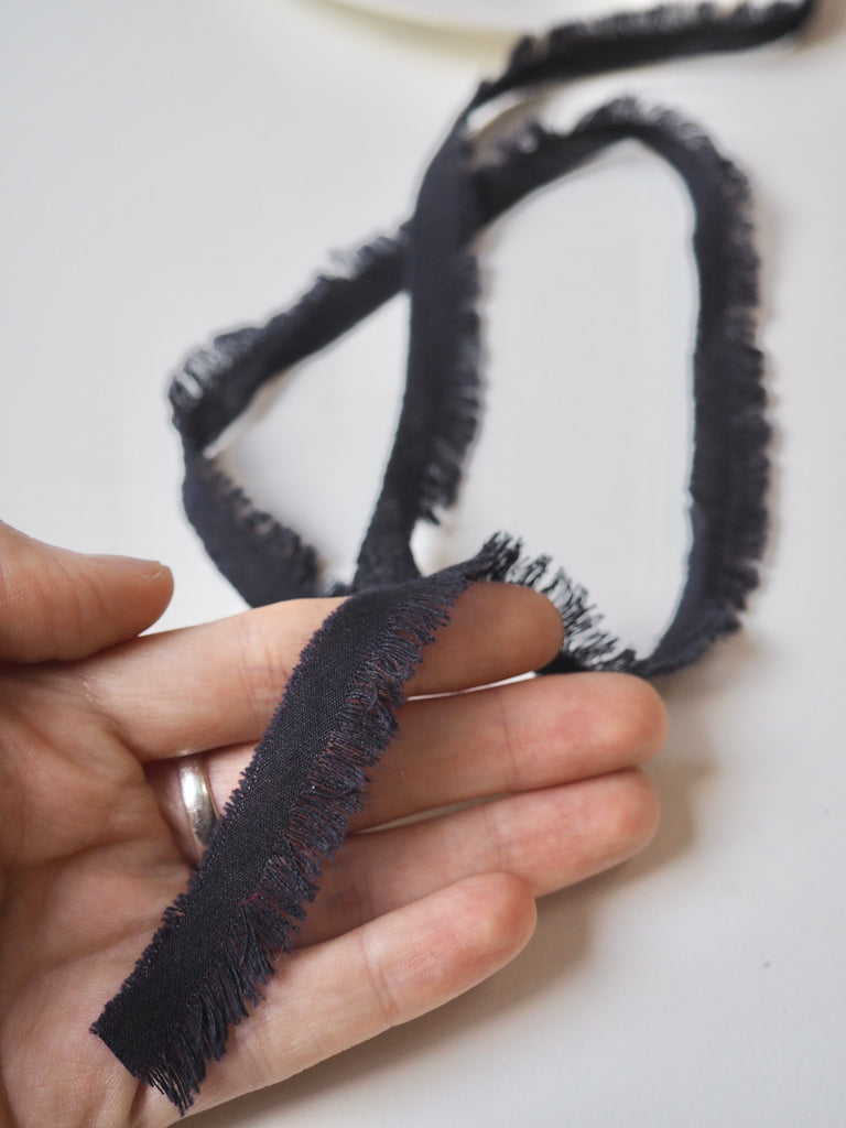 Dark Navy Fringe Trim 15mm