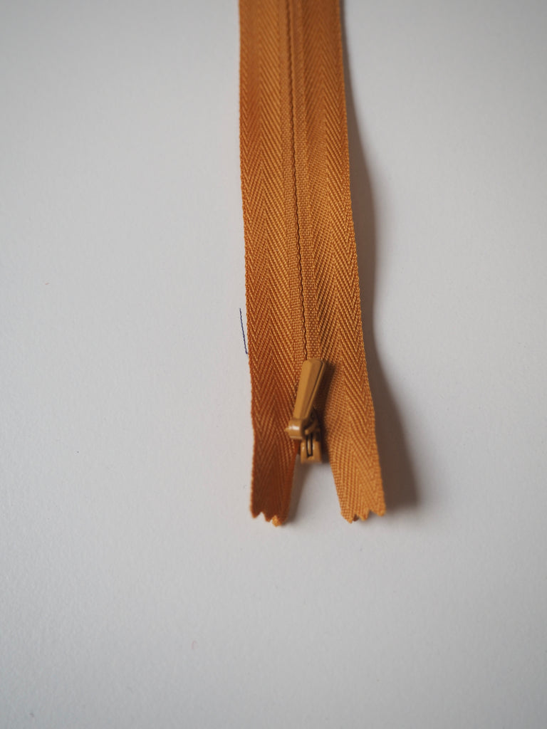 YKK 25cm/10inch Invisible Zips