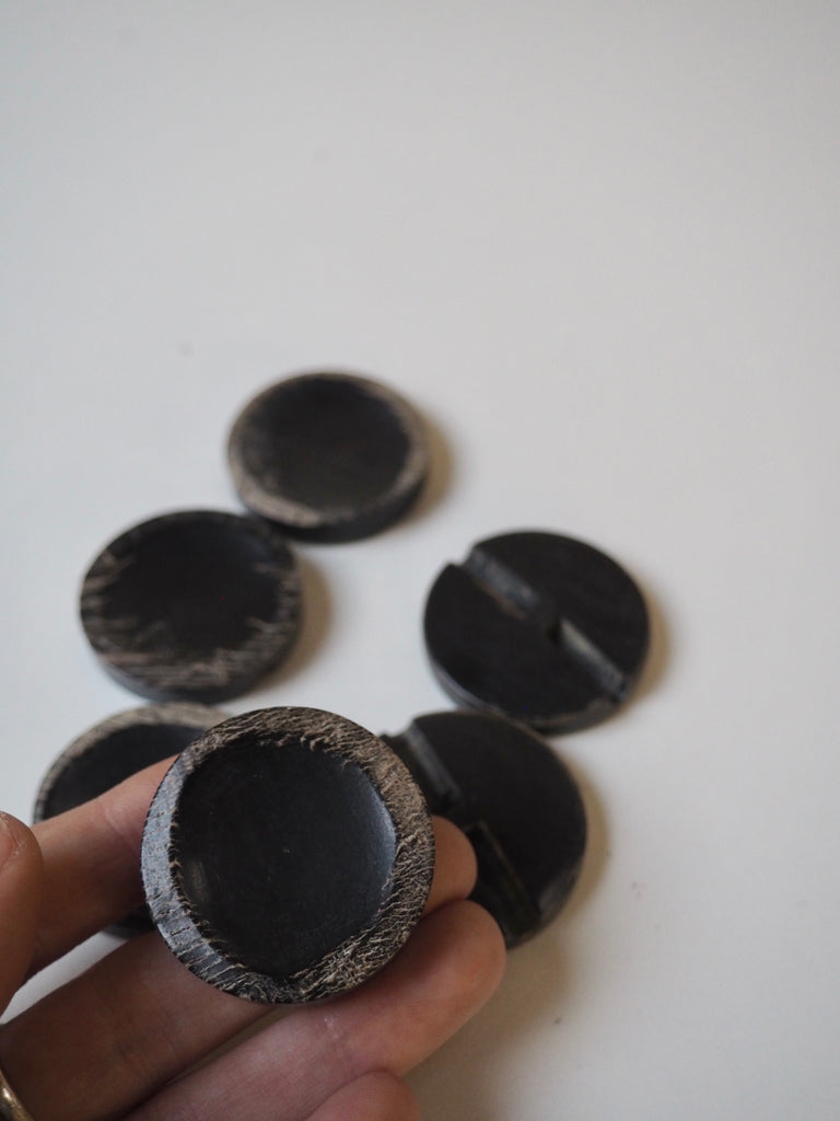 Dark Brown Horn Channel Hole Buttons 36mm/60L