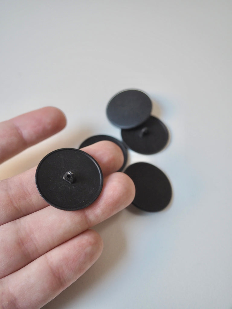 Black Textured Shank Buttons 28mm/44L