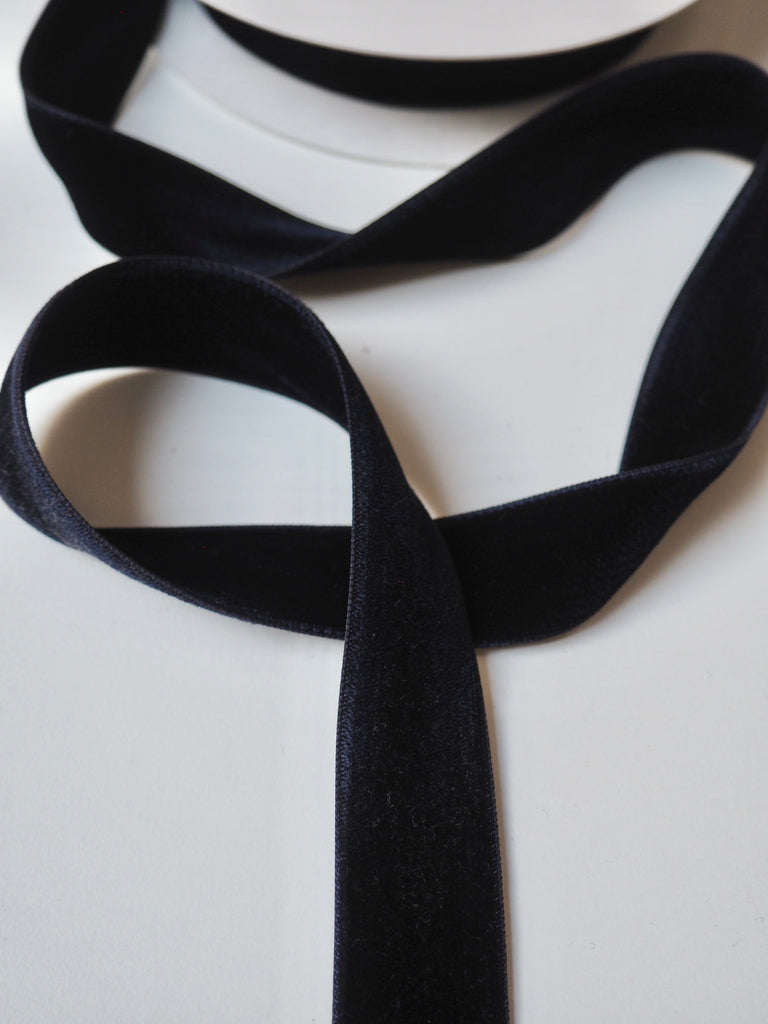 Le Claudel Midnight Double Faced Velvet Ribbon 24mm