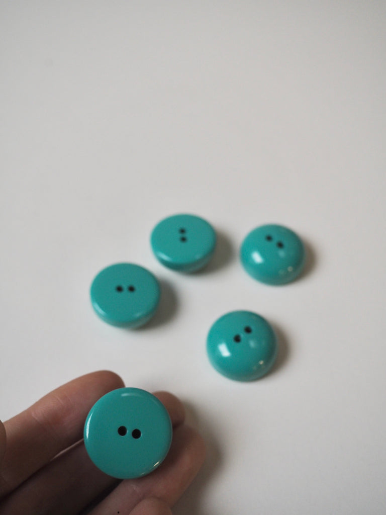 Bright Teal Dome Buttons 23mm/36L