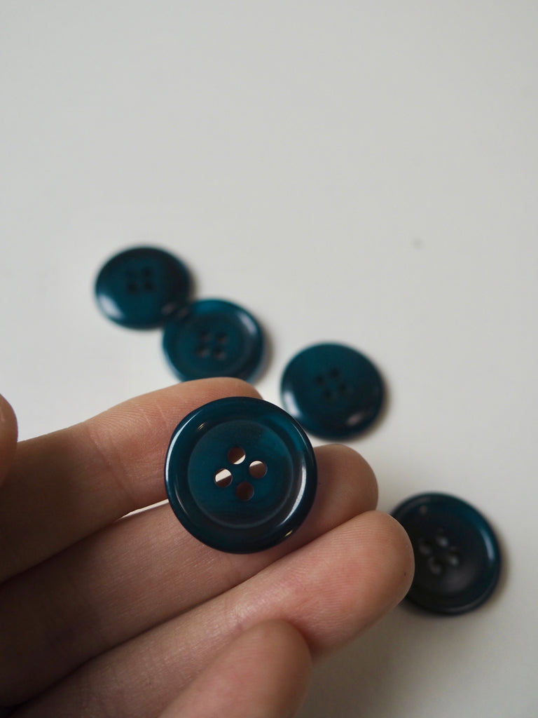 Teal Rimmed Buttons 20mm/32L