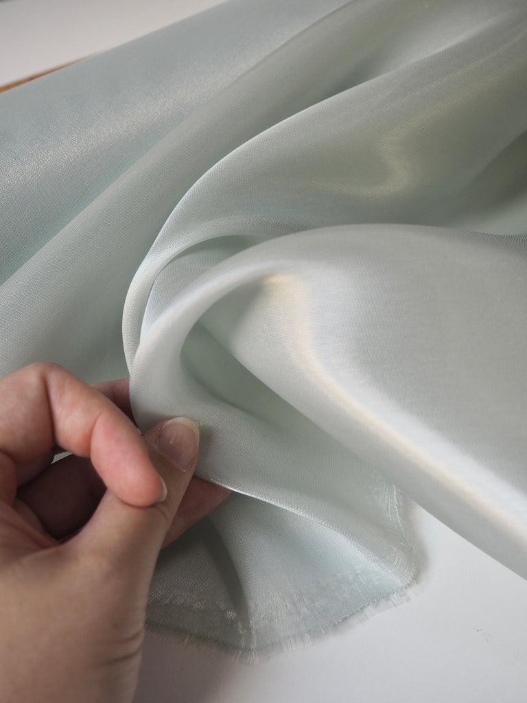 Seafoam Gloss Heavy Organza