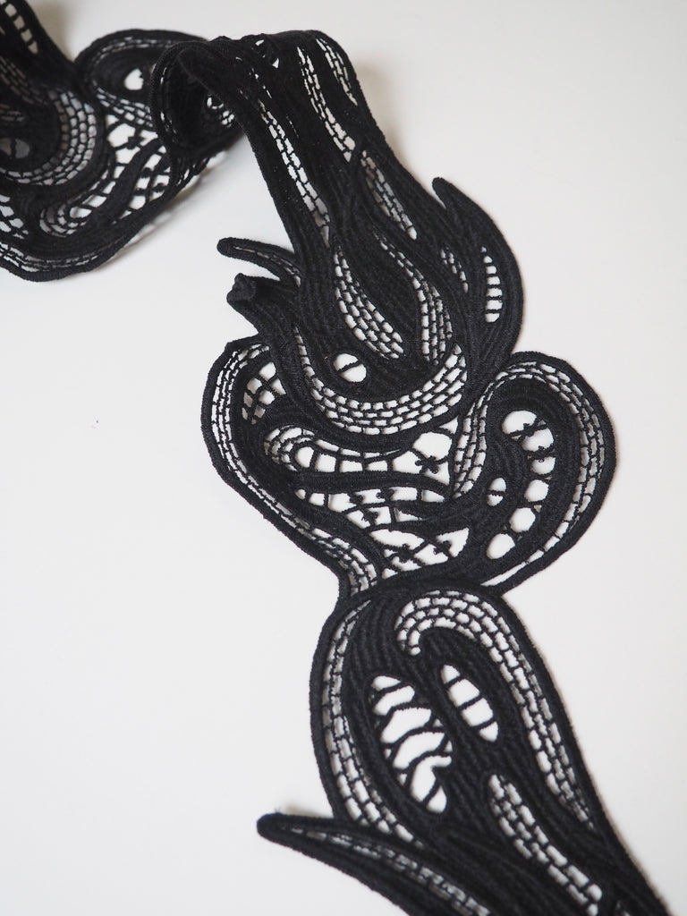 Black Swirl Guipure Lace Trim 10cm