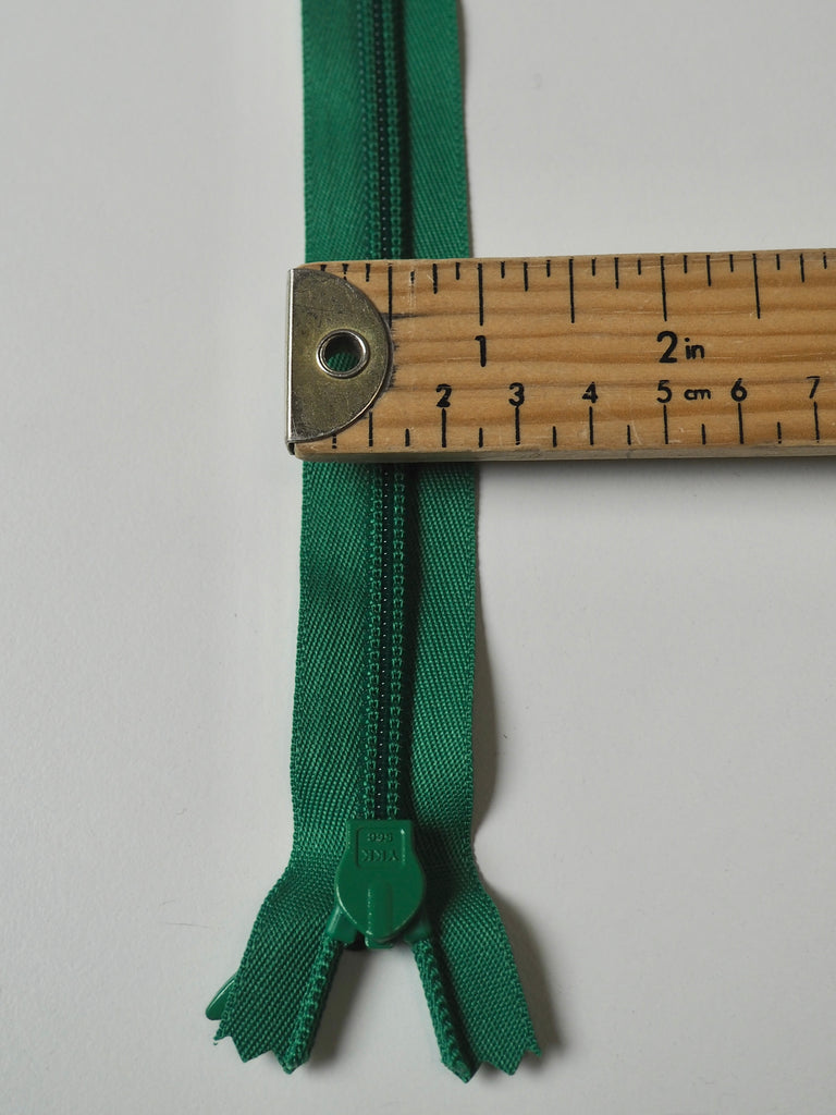 YKK 23cm/9inch Wide Green Invisible Zip