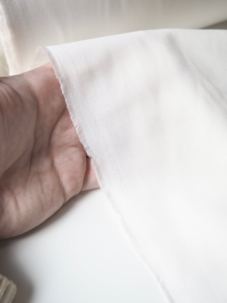 White Cotton Piqué Shirting