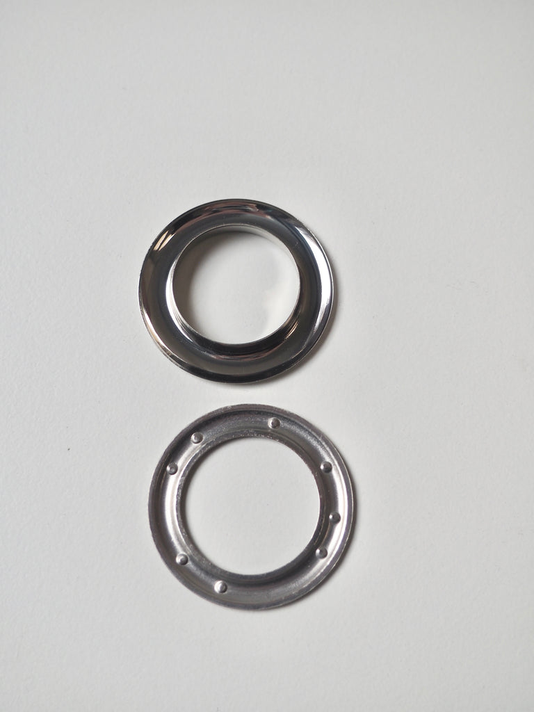 Silver Eyelets 35mm