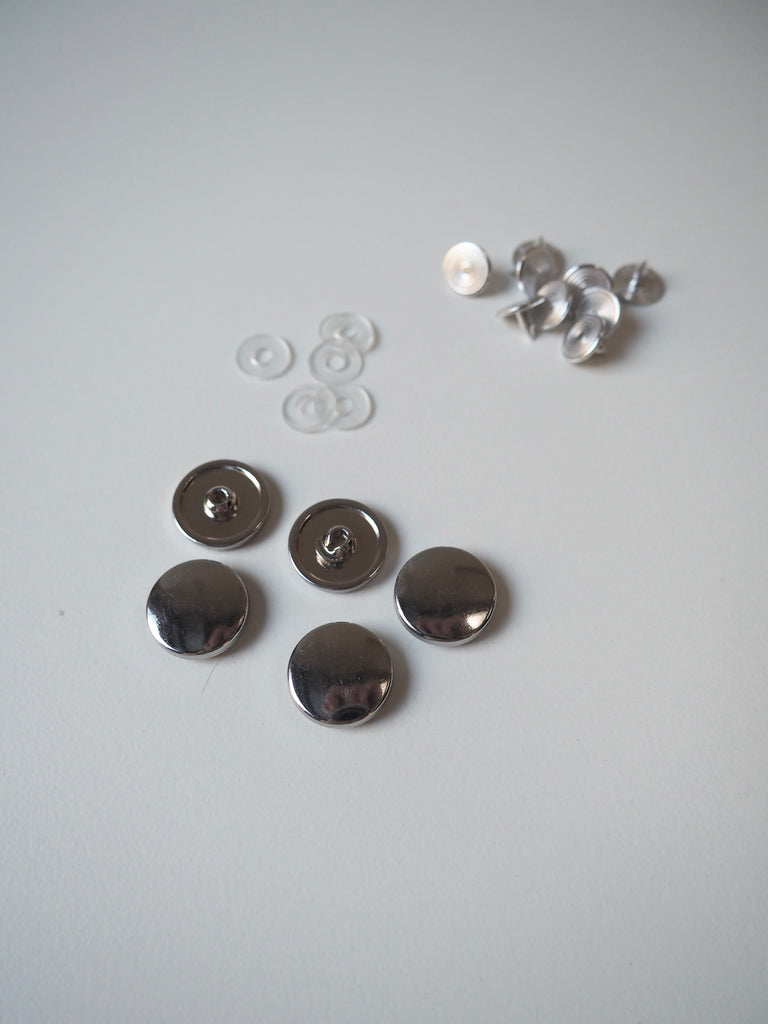 Silver Rivets 15mm