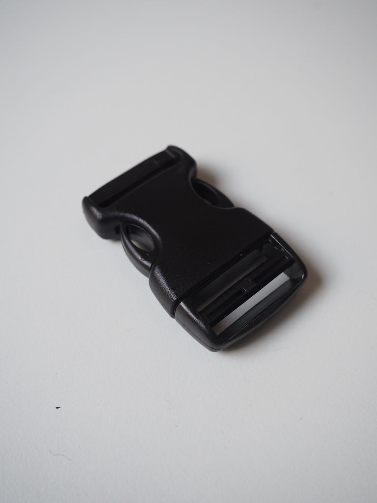 Black Rounded Side Release Buckle 25mm