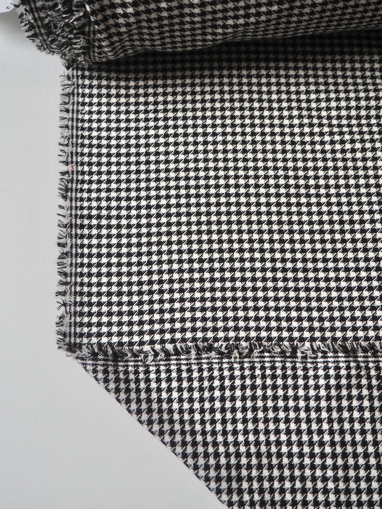 Monochrome Lurex Houndstooth Jacquard
