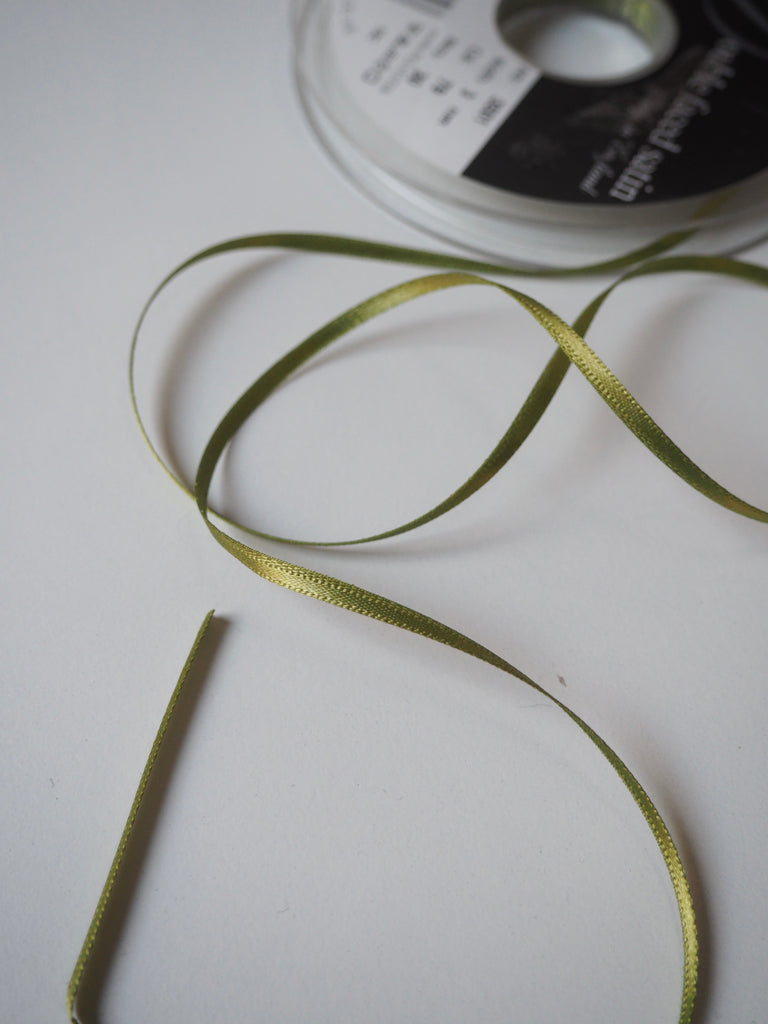 Pistachio Berisfords Double Satin Ribbon 3mm