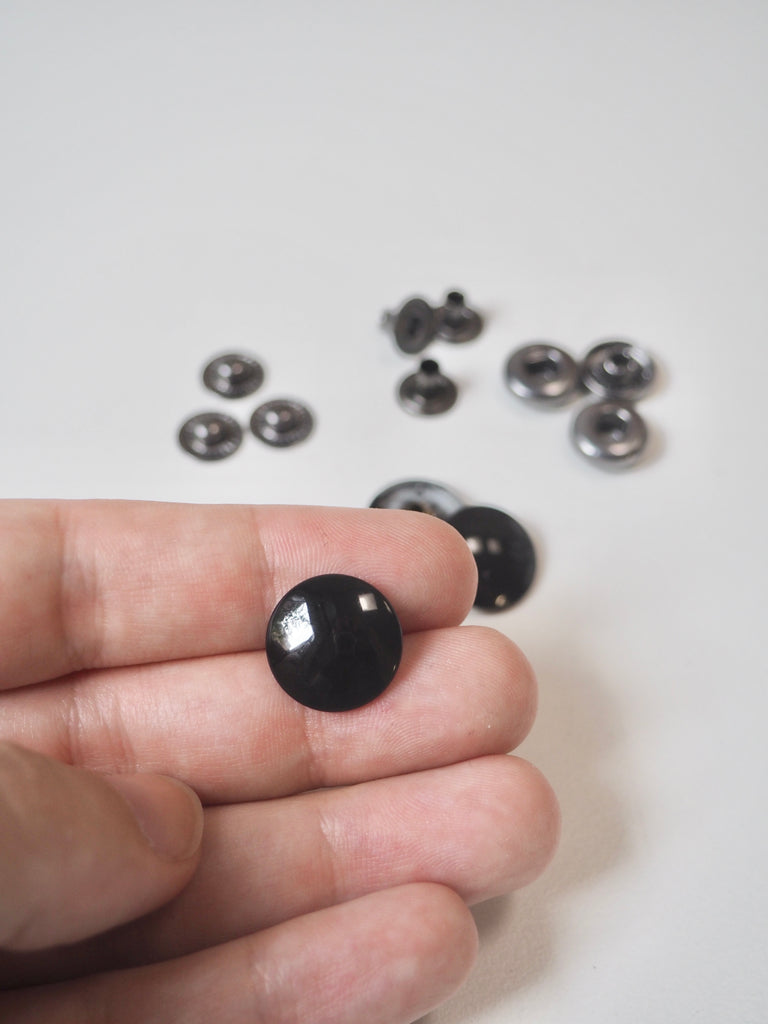 Shiny Black Press Studs 15mm/24L
