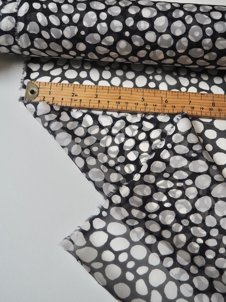 B+W Pebble Print Silk Chiffon