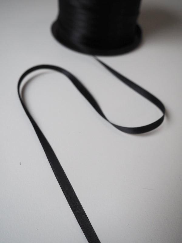 Black satin wired ribbon online